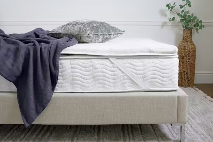 saatva natural latex topper